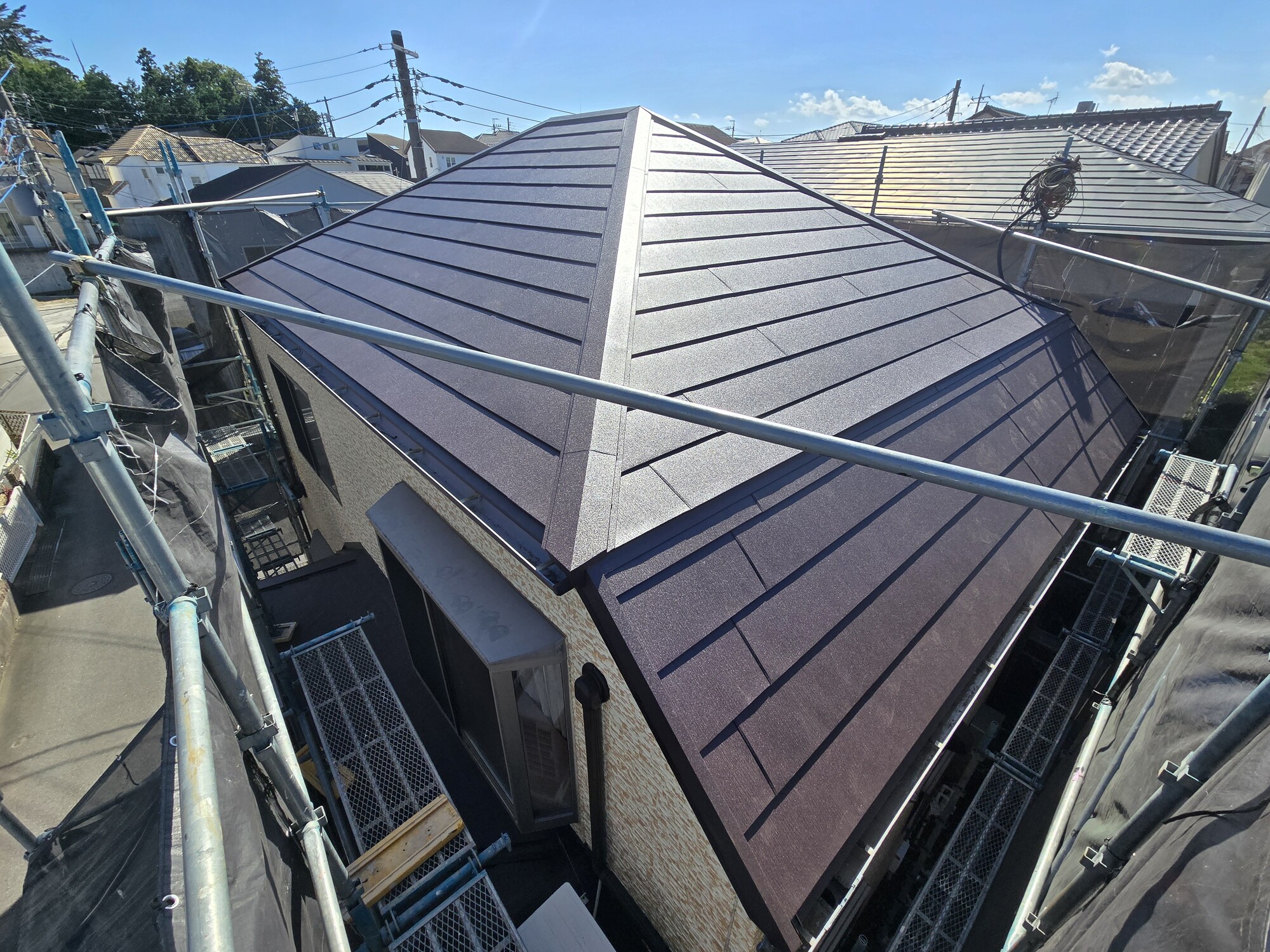 八千代市　屋根カバー工事
